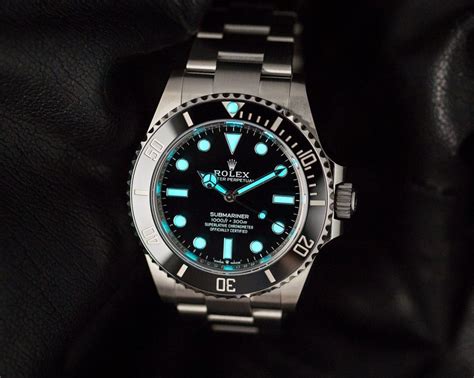 rolex glow in the dark price|rolex chromalight vs super luminova.